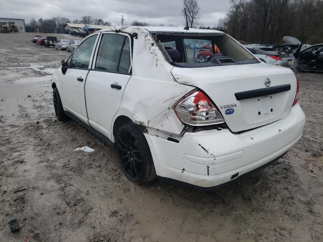 Photo 3 from auction – 2011 NISSAN VERSA S with VIN 3N1CC1AP4BL433402