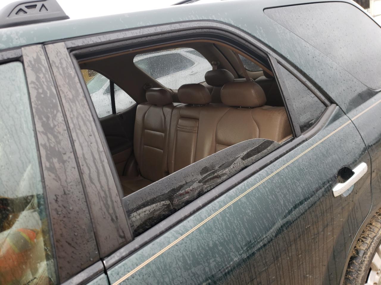Foto 9 de la subasta – 2001 ACURA MDX con VIN 2HNYD18271H537877