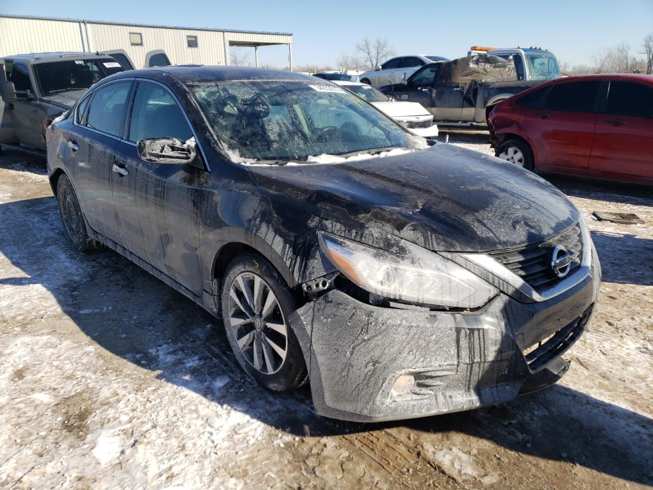 NISSAN ALTIMA 2.5 2018 with VIN 1N4AL3AP7JC112096 - Photo from auction