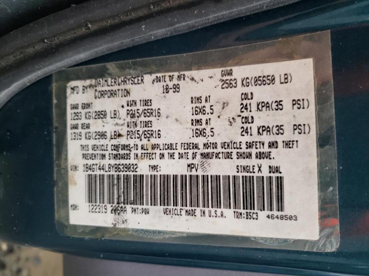 Photo 10 from auction – 2000 DODGE GRAND CARA with VIN 1B4GT44L8YB639032