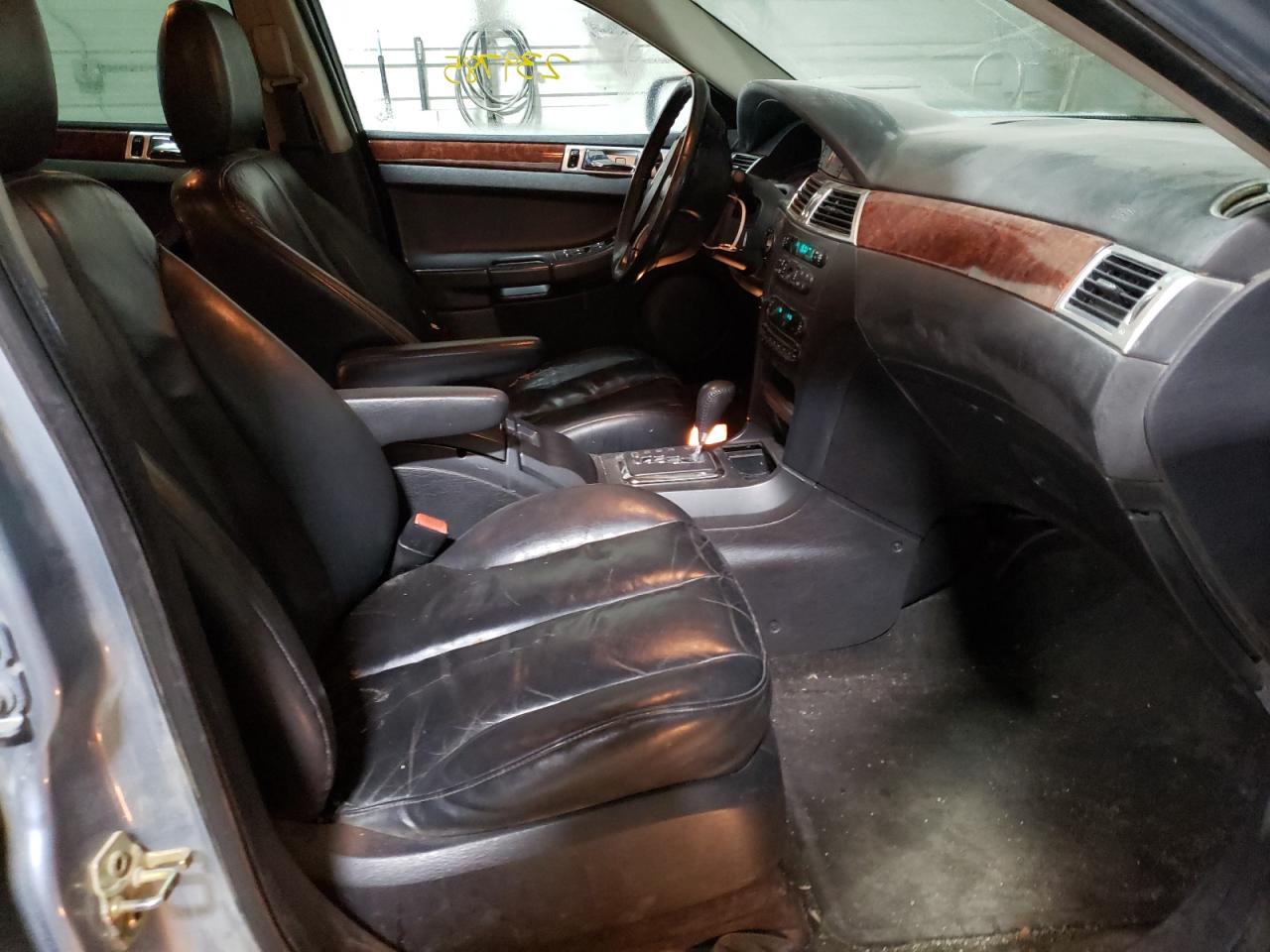 Photo 5 from auction – 2005 CHRYSLER PACIFICA with VIN 2C4GF68485R548722