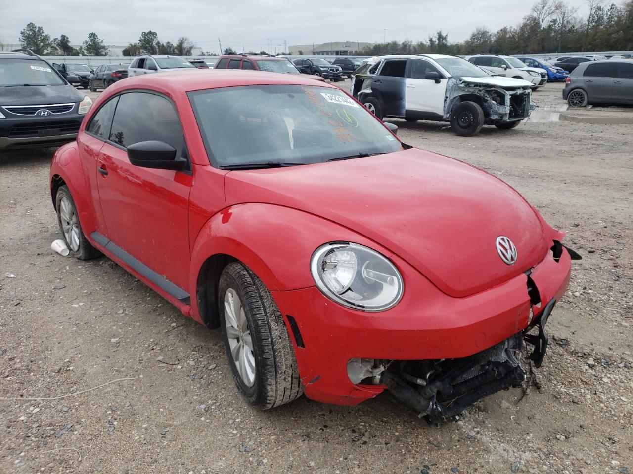 VOLKSWAGEN BEETLE 2014 with VIN 3VWF17AT9EM635115 - Photo from auction