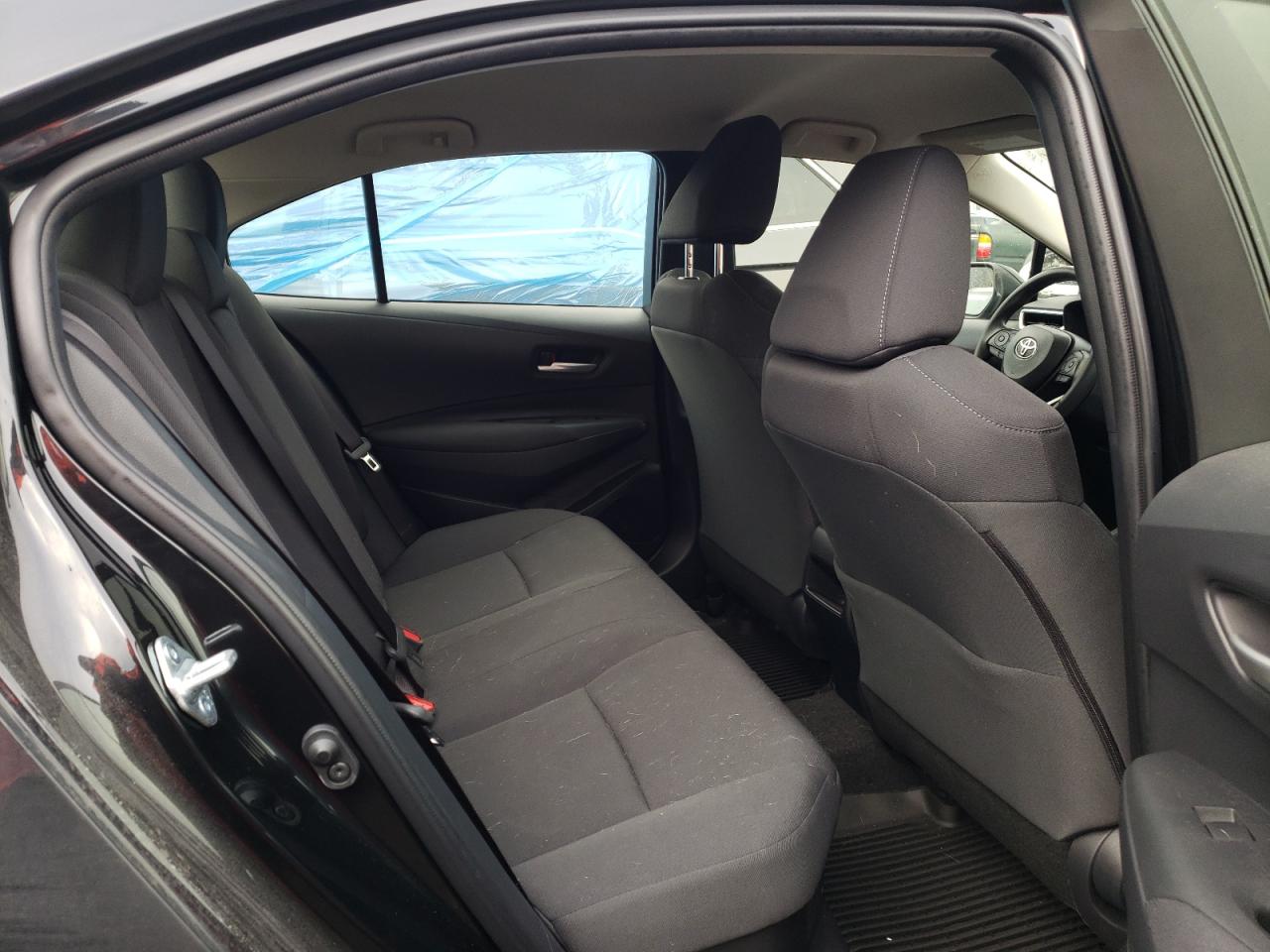 Photo 6 from auction – 2021 TOYOTA COROLLA LE with VIN JTDEAMDE7MJ012100
