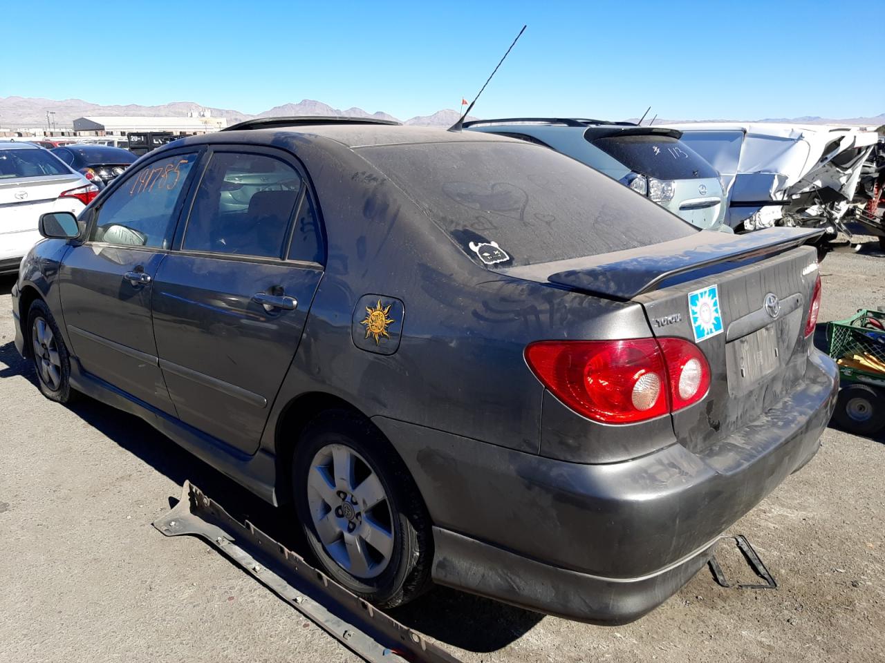 Photo 3 from auction – 2005 TOYOTA COROLLA CE with VIN 1NXBR32E95Z487042