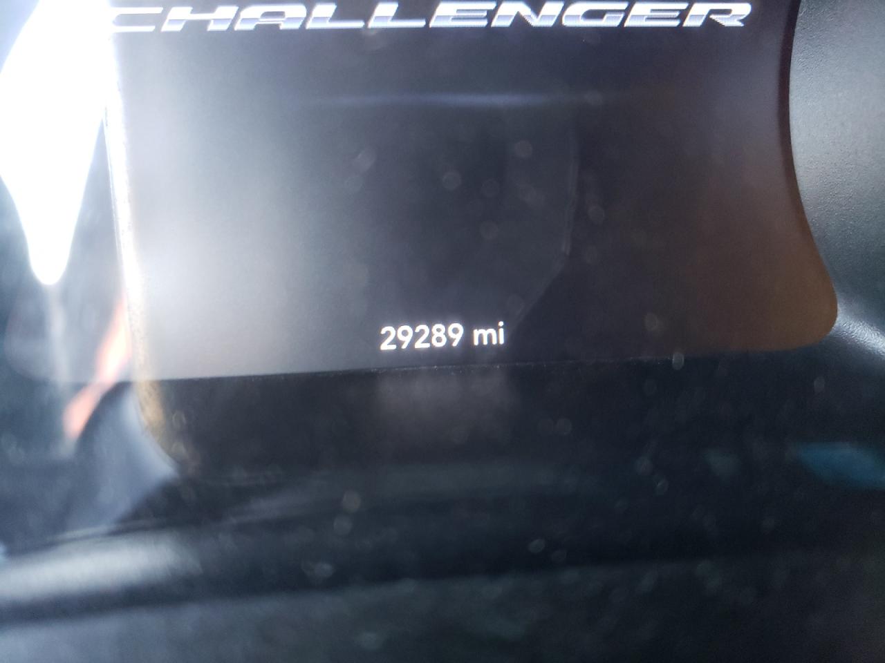 Photo 8 from auction – 2019 DODGE CHALLENGER with VIN 2C3CDZBT6KH593993