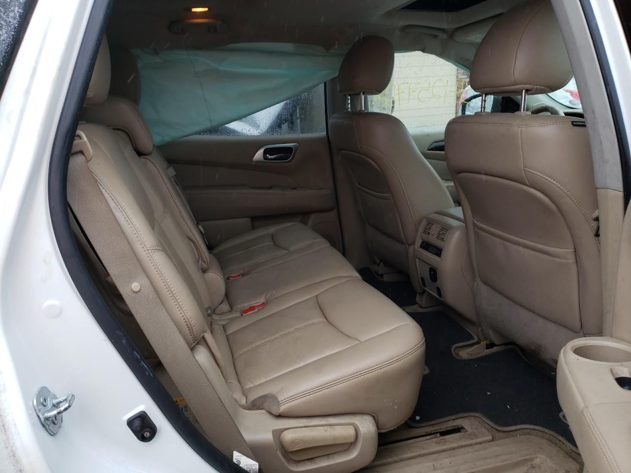 صورة رقم 6 من المزاد - 2015 NISSAN PATHFINDER مع VIN 5N1AR2MM2FC674334