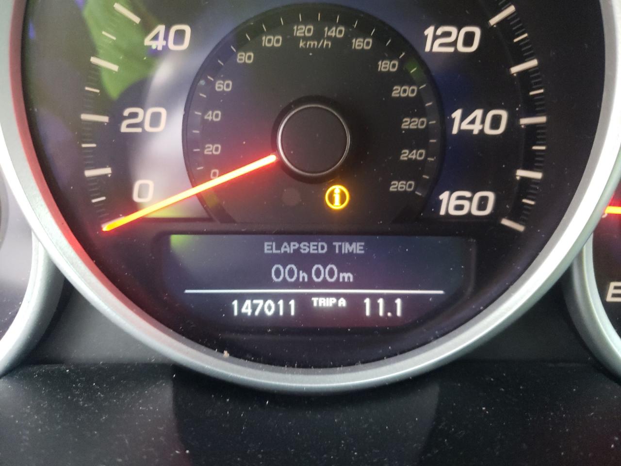 Photo 8 from auction – 2012 ACURA RL with VIN JH4KB2F62CC000058