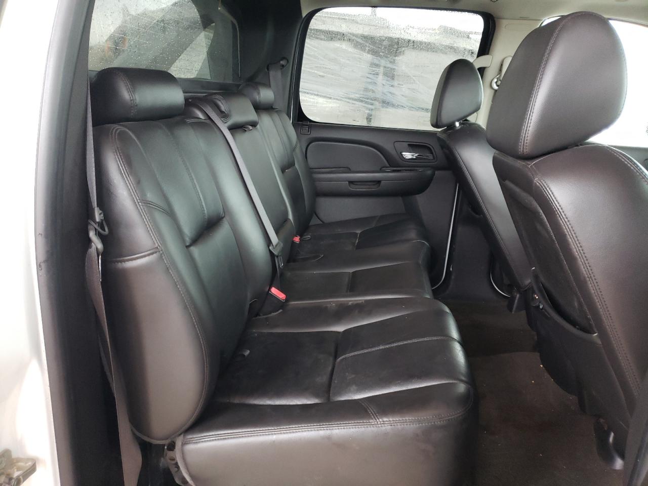 Photo 6 from auction – 2009 CHEVROLET AVALANCHE with VIN 3GNFK22009G215150