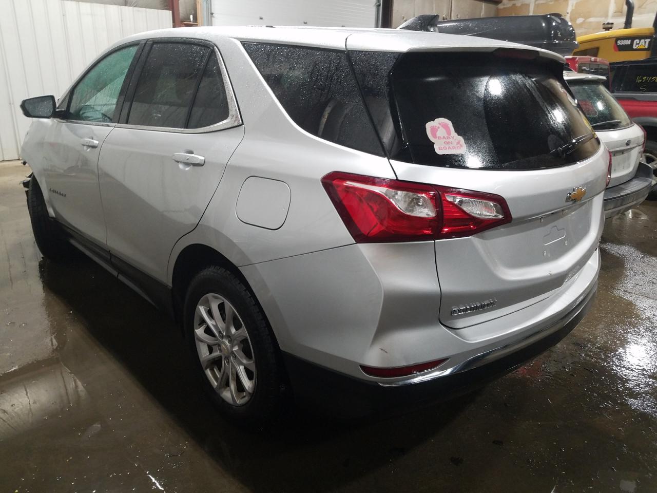 Photo 3 from auction – 2018 CHEVROLET EQUINOX LT with VIN 3GNAXSEV0JS575152