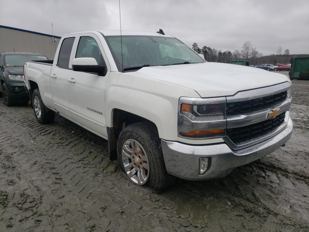 CHEVROLET SILVERADO 2016 with VIN 1GCVKREC1GZ310316 - Photo from auction