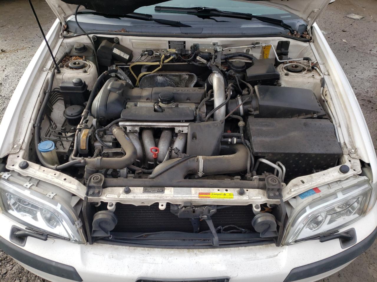 Фото 7 с аукциона – 2001 VOLVO S40 с VIN YV1VS29521F749739