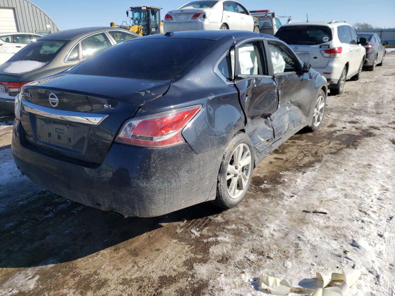 Photo 4 from auction – 2015 NISSAN ALTIMA 2.5 with VIN 1N4AL3AP1FC484895
