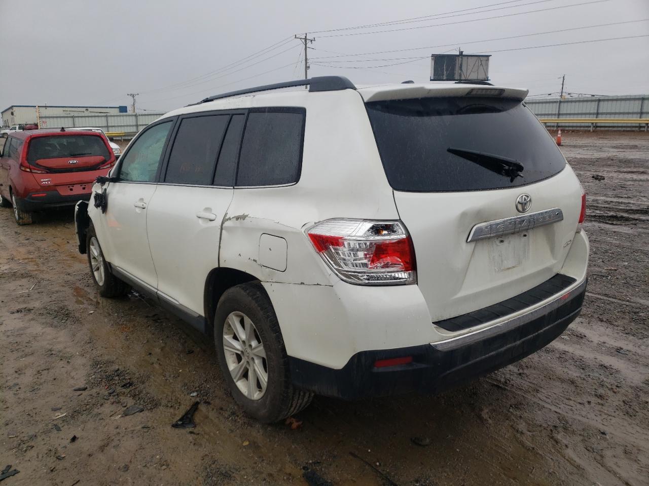 Photo 3 from auction – 2012 TOYOTA HIGHLANDER with VIN 5TDBK3EH5CS134183