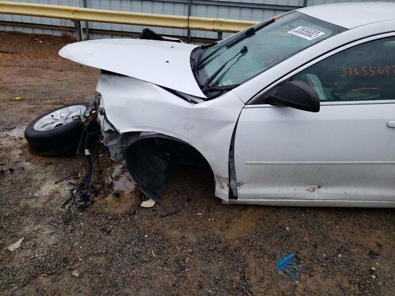 Photo 9 from auction – 2012 CHEVROLET MALIBU LS with VIN 1G1ZA5EU8CF389560