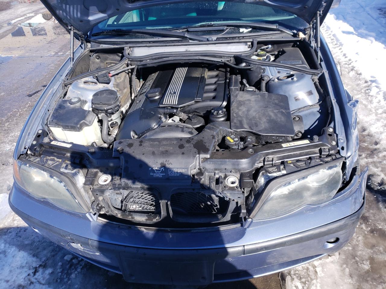 Photo 7 from auction – 2005 BMW 325 XI with VIN WBAEU33485PR18519