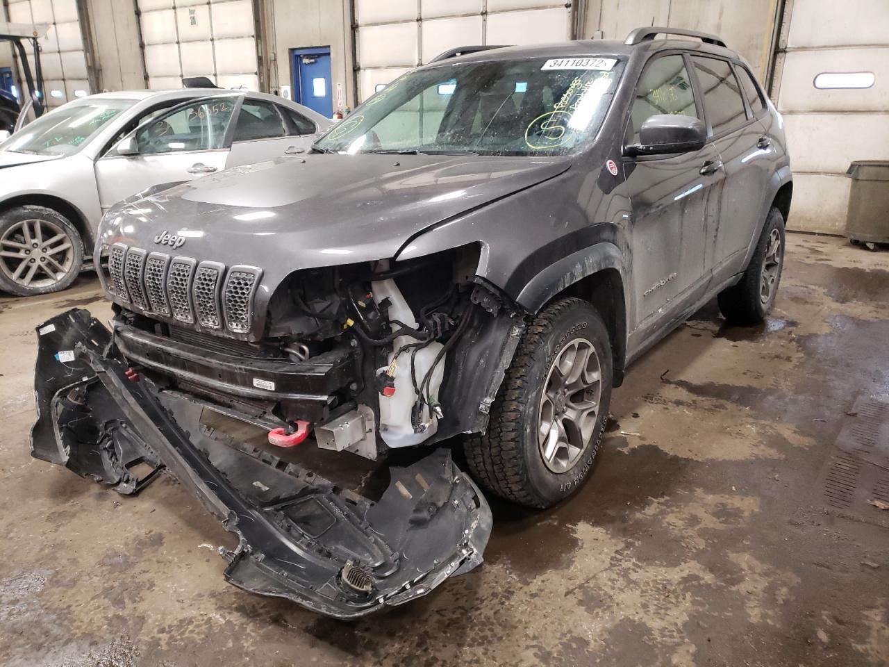 Photo 2 from auction – 2020 JEEP CHEROKEE T with VIN 1C4PJMBN5LD540646