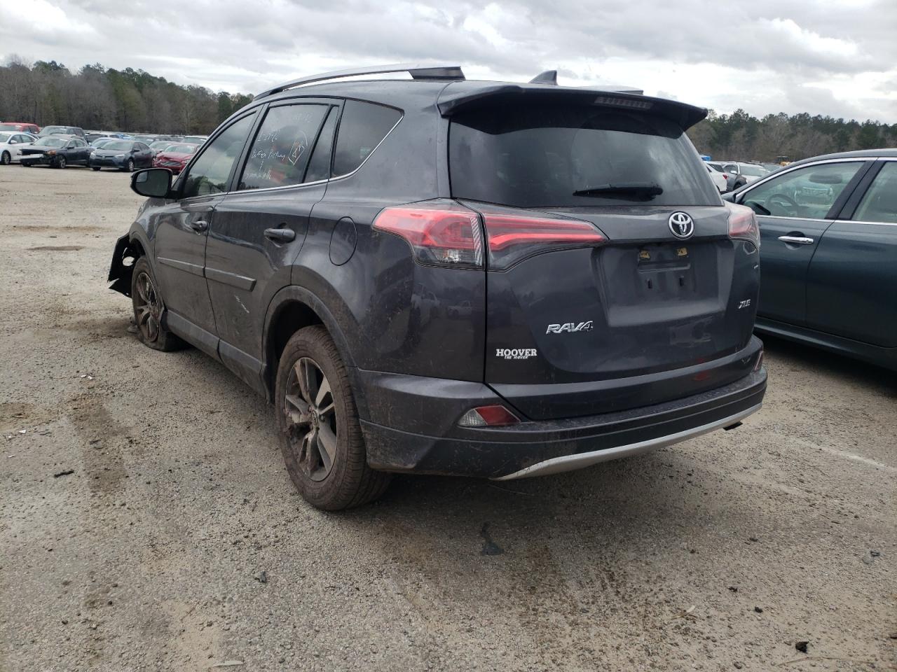 Photo 3 from auction – 2016 TOYOTA RAV4 XLE with VIN JTMWFREV0GJ093222