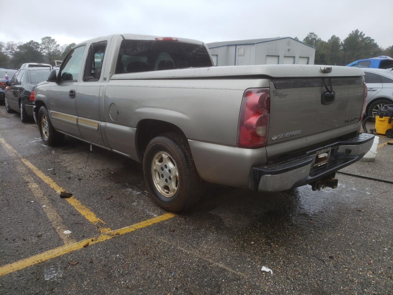 Photo 3 from auction – 2003 CHEVROLET SILVERADO with VIN 1GCEC19T23Z296994