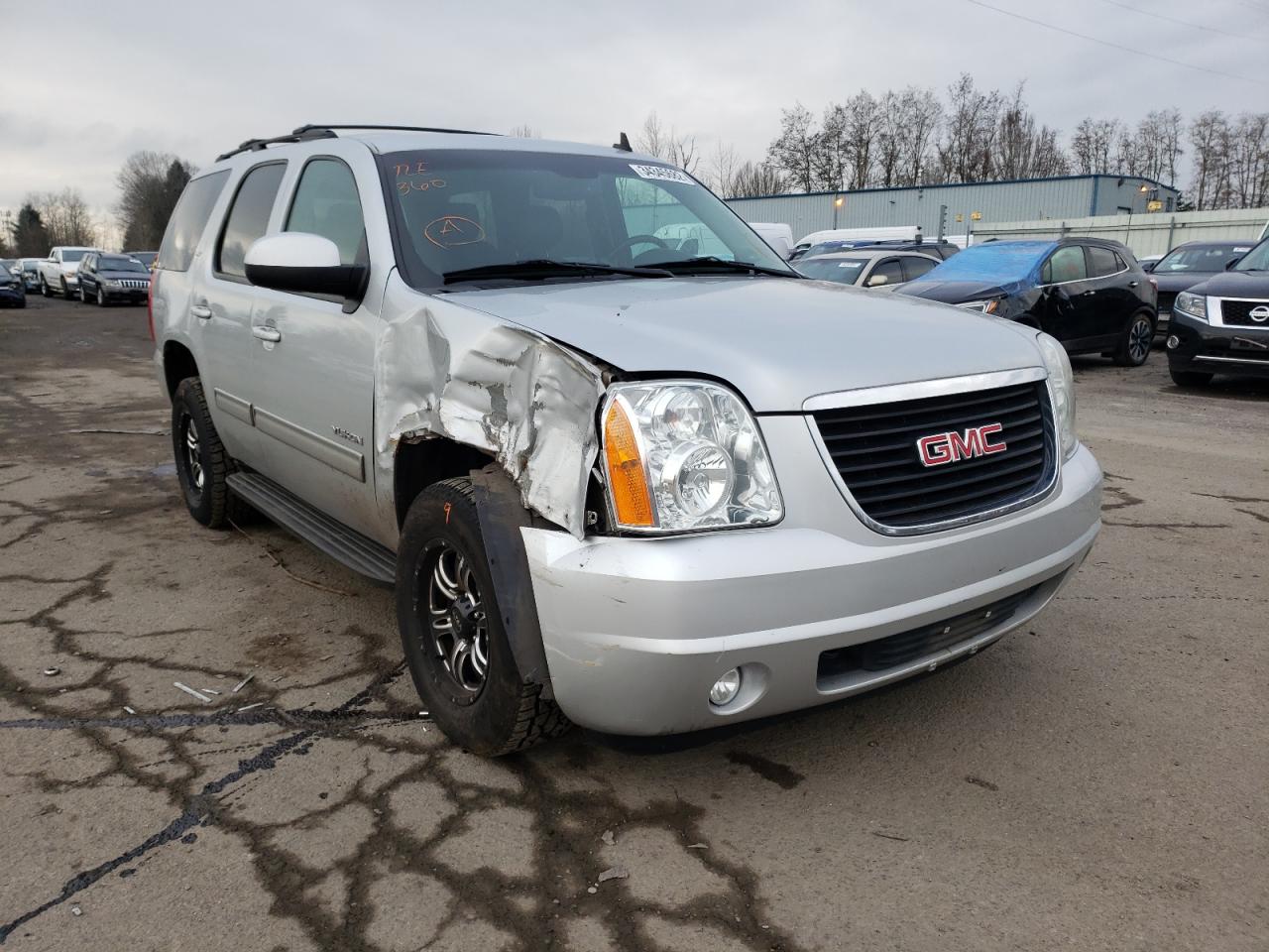 GMC YUKON SLT 2013 with VIN 1GKS2CE02DR238709 - Photo from auction