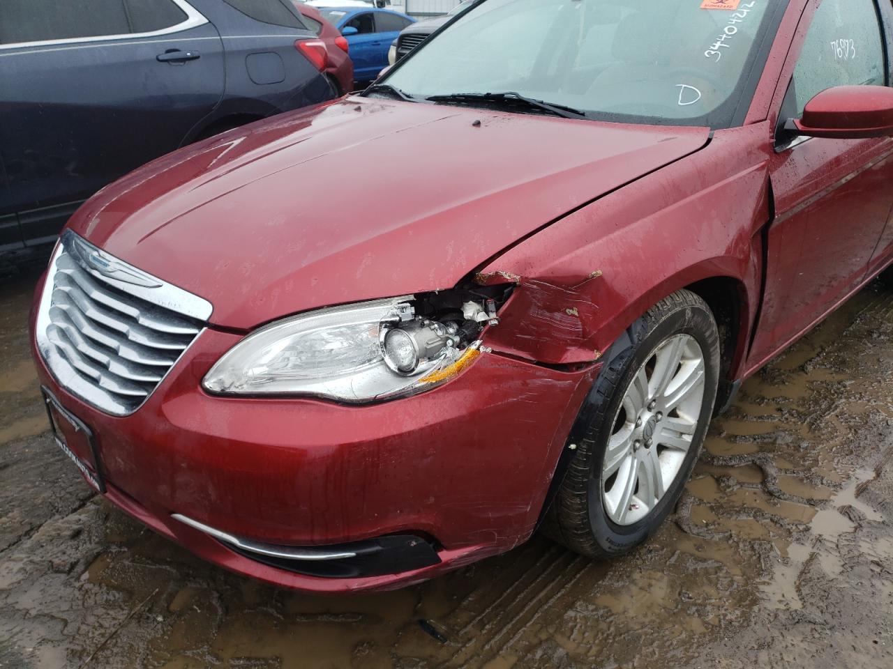Photo 9 from auction – 2012 CHRYSLER 200 TOURIN with VIN 1C3CCBBB6CN211262