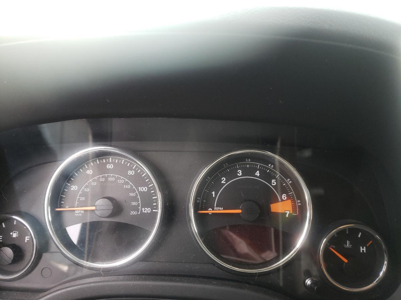 Photo 8 from auction – 2015 JEEP COMPASS LA with VIN 1C4NJDEB2FD148320