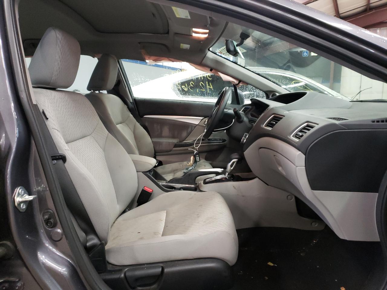Photo 5 from auction – 2015 HONDA CIVIC EX with VIN 19XFB2F89FE261141