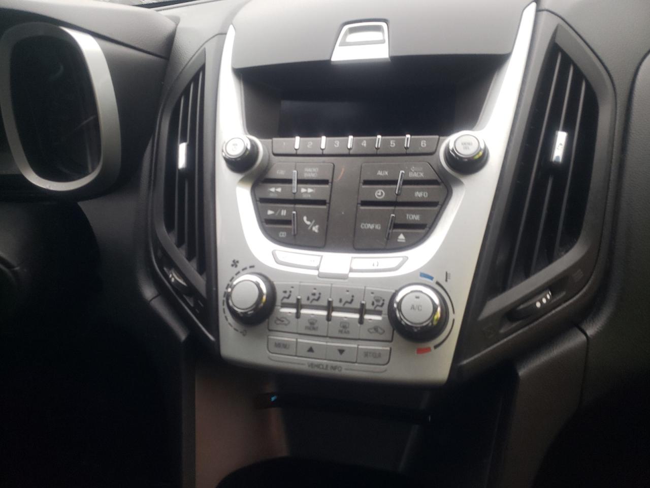 Photo 9 from auction – 2014 CHEVROLET EQUINOX LS with VIN 2GNALAEK3E1131535