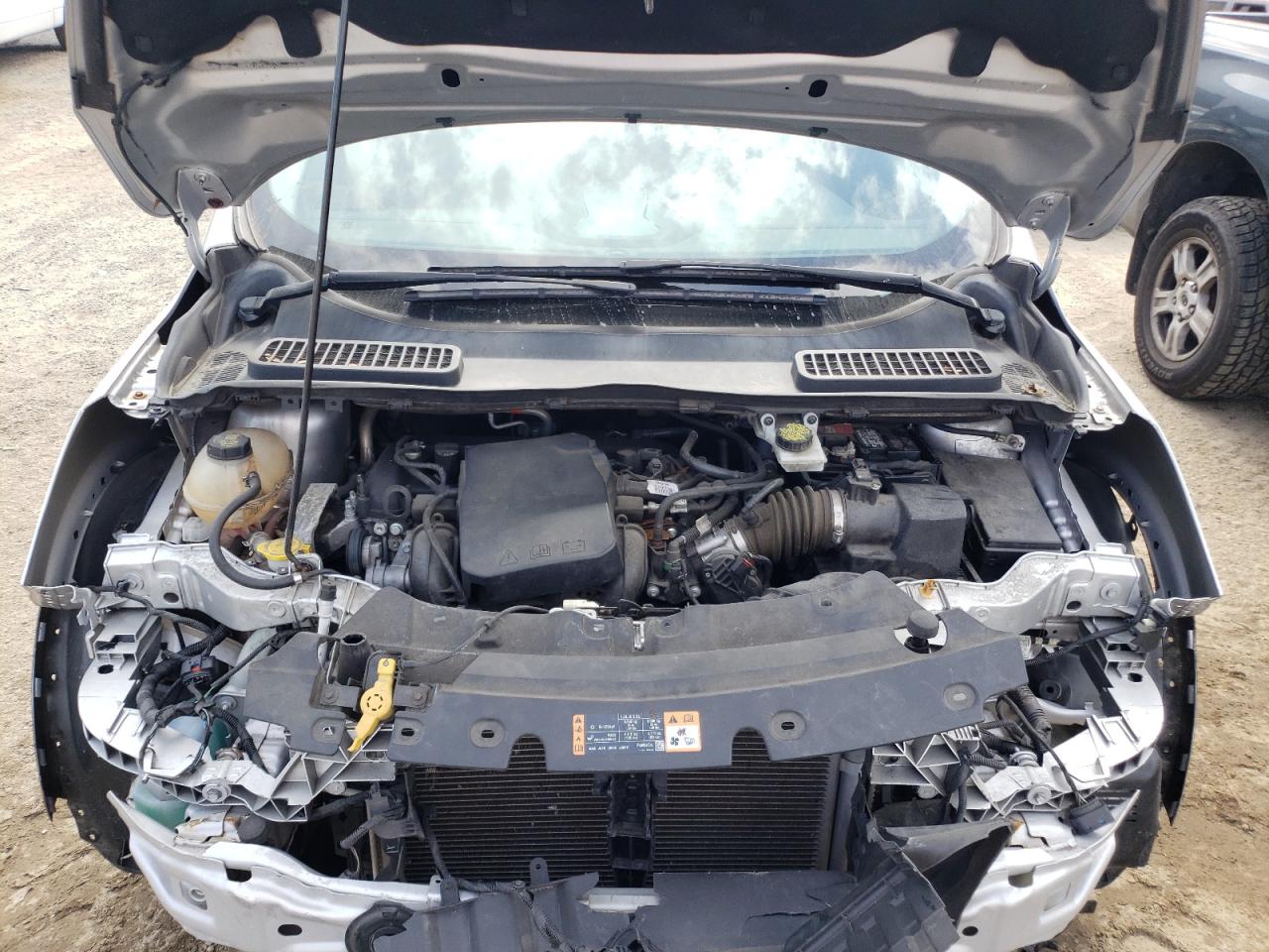 Photo 7 from auction – 2017 FORD ESCAPE S with VIN 1FMCU0F71HUB48759