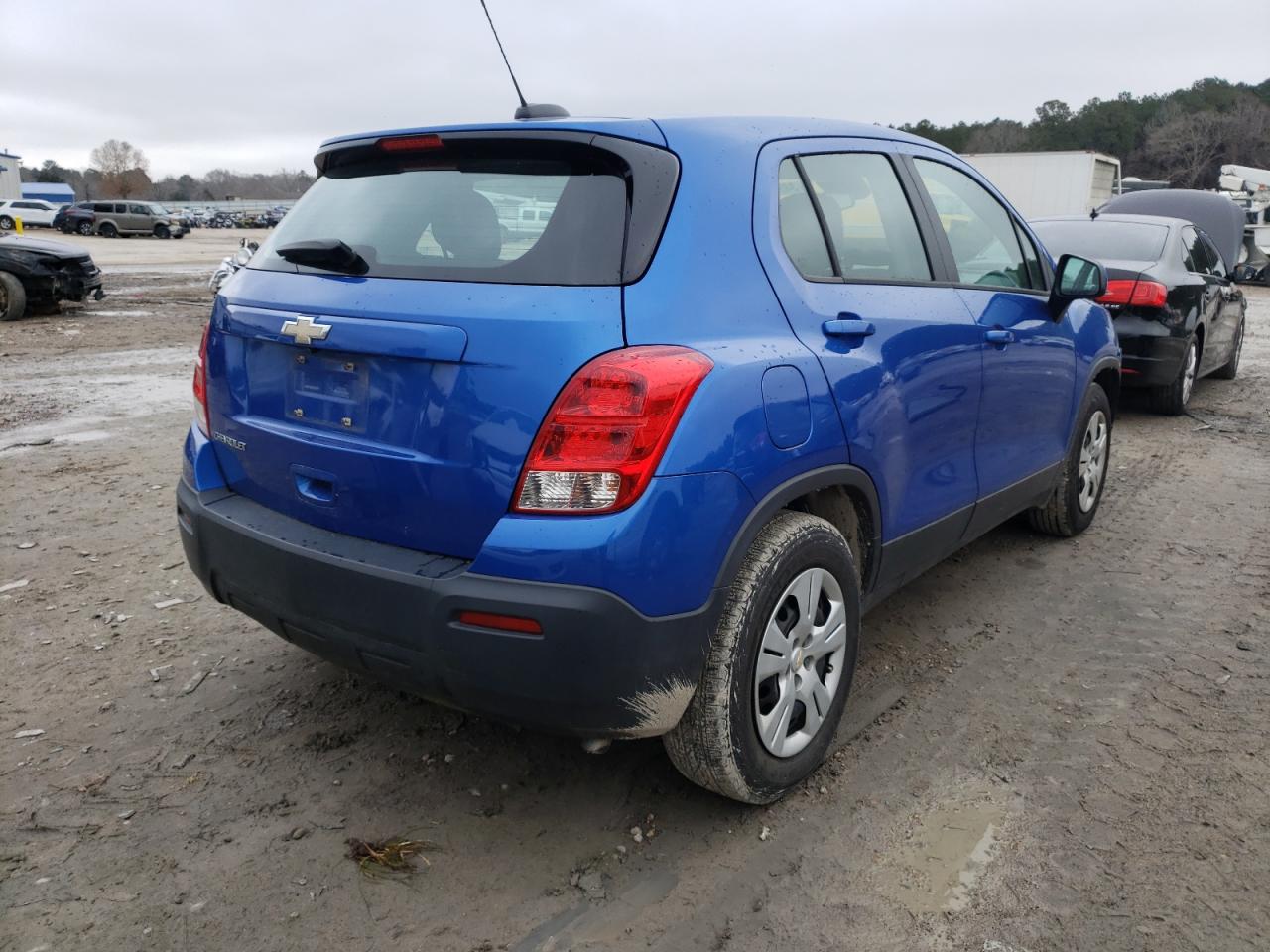 Photo 4 from auction – 2016 CHEVROLET TRAX LS with VIN KL7CJKSB2GB761211