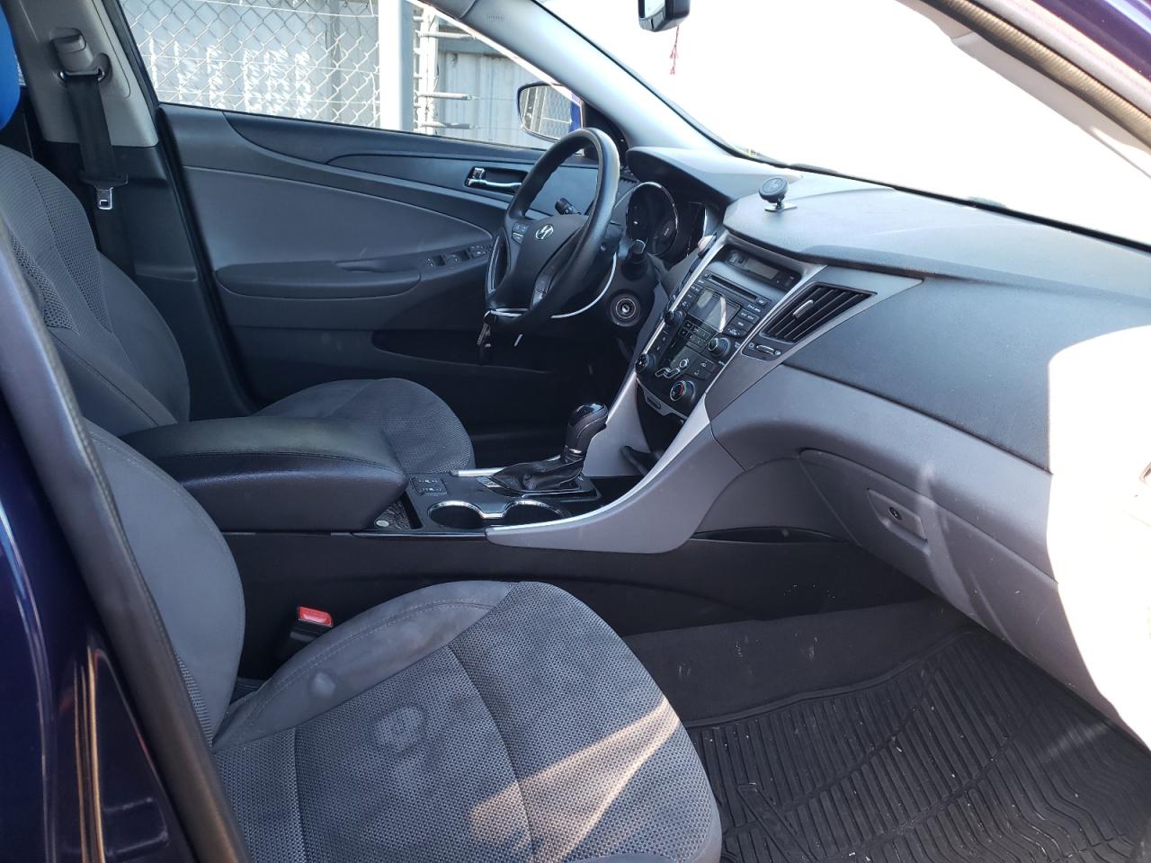 Photo 5 from auction – 2013 HYUNDAI SONATA GLS with VIN 5NPEB4AC1DH798193
