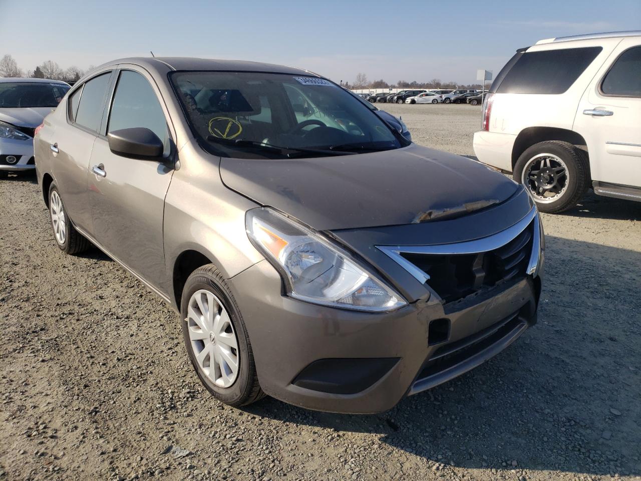 NISSAN VERSA S 2017 with VIN 3N1CN7APXHK452760 - Photo from auction