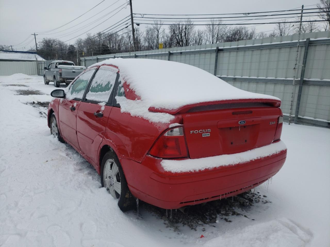 Photo 3 from auction – 2005 FORD FOCUS ZX4 with VIN 1FAFP34N85W292049