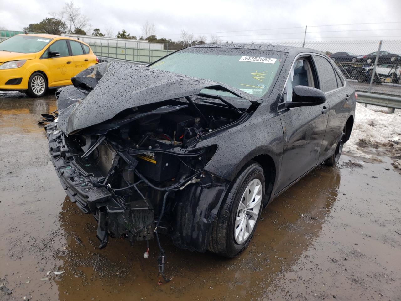 Photo 2 from auction – 2017 TOYOTA CAMRY LE with VIN 4T1BF1FK8HU690067