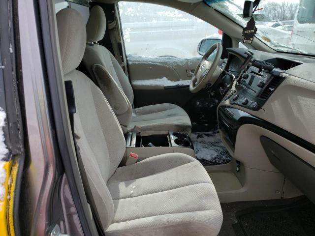 Photo 5 from auction – 2011 TOYOTA SIENNA LE with VIN 5TDKK3DCXBS015162