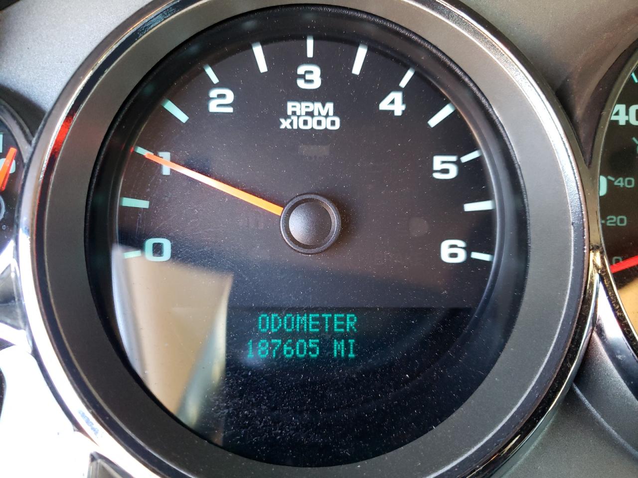 Photo 8 from auction – 2008 CHEVROLET SILVERADO with VIN 1GCEC19038Z225154