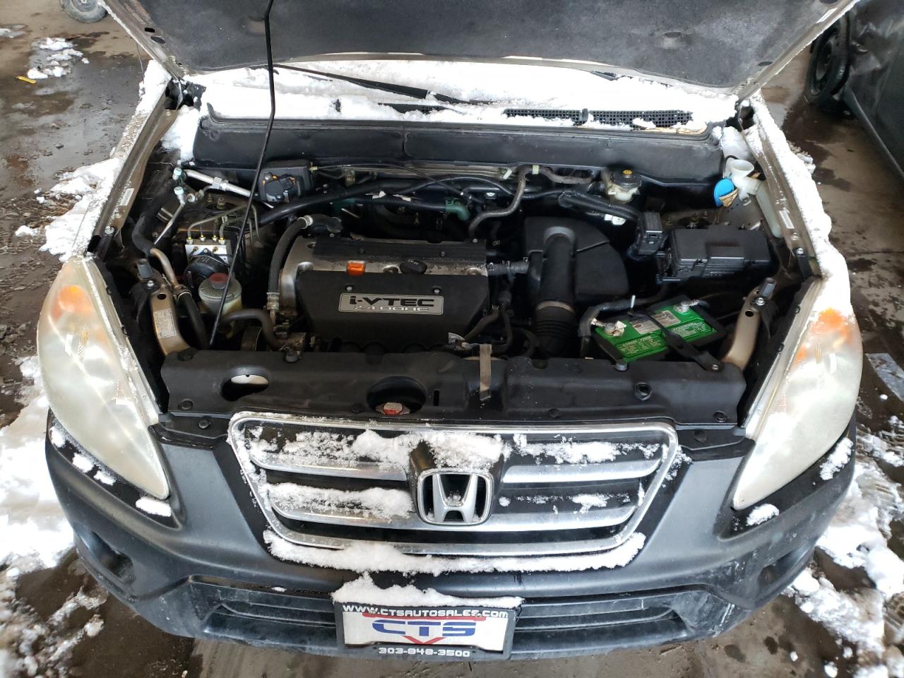 Photo 7 from auction – 2005 HONDA CR-V LX with VIN JHLRD68515C005697