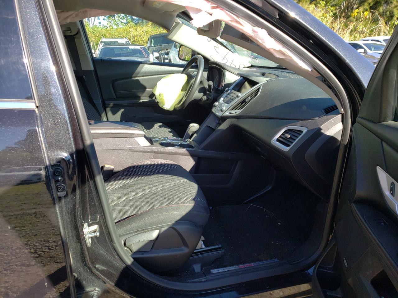 Photo 5 from auction – 2015 GMC TERRAIN SL with VIN 2GKFLRE38F6128712
