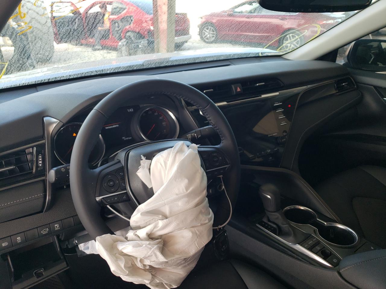 Photo 9 from auction – 2020 TOYOTA CAMRY with VIN 4T1K61AK3LU379999
