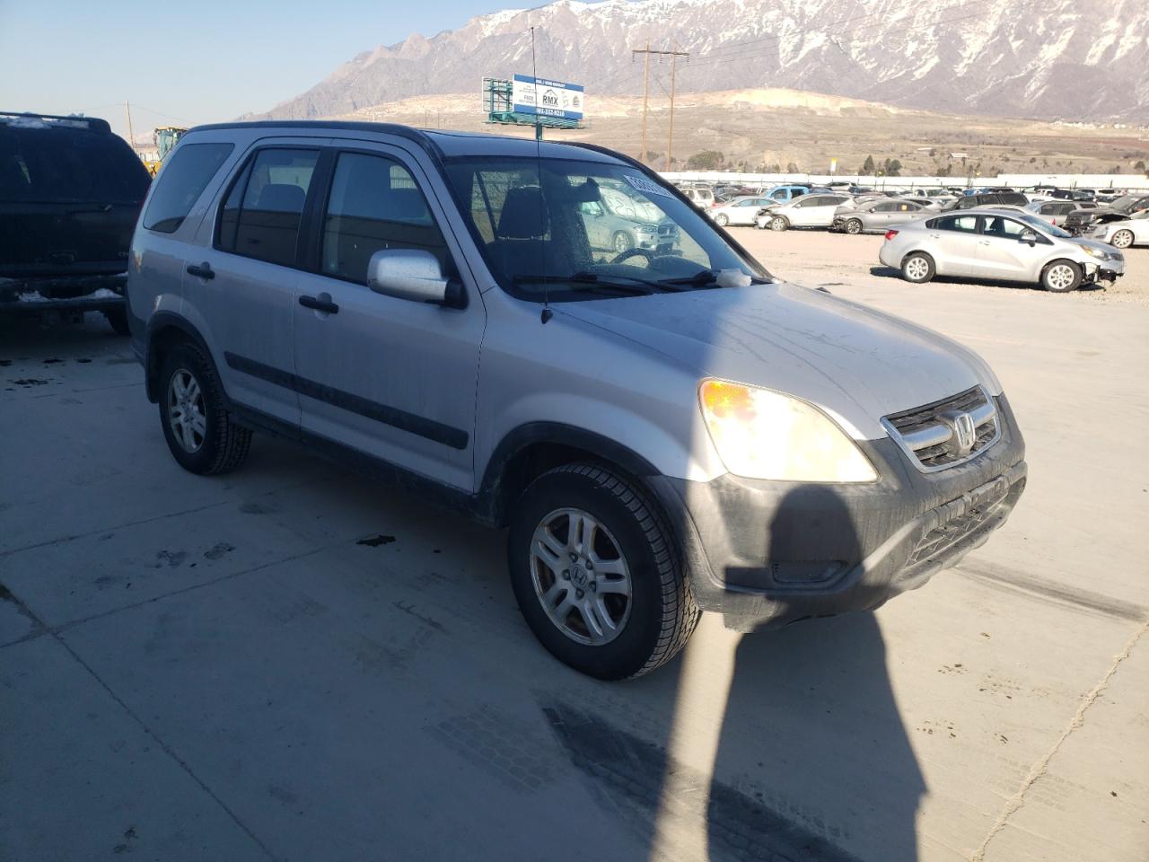 HONDA CRV 2002 with VIN JHLRD78832C015398 - Photo from auction