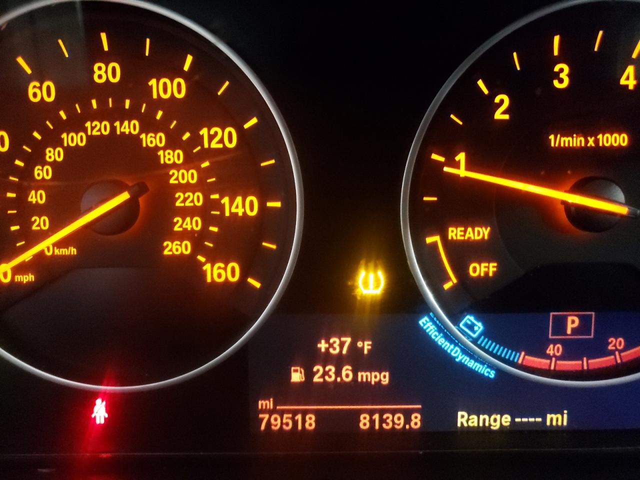 Photo 8 from auction – 2015 BMW 320 I XDRI with VIN WBA3C3G50FNS76369