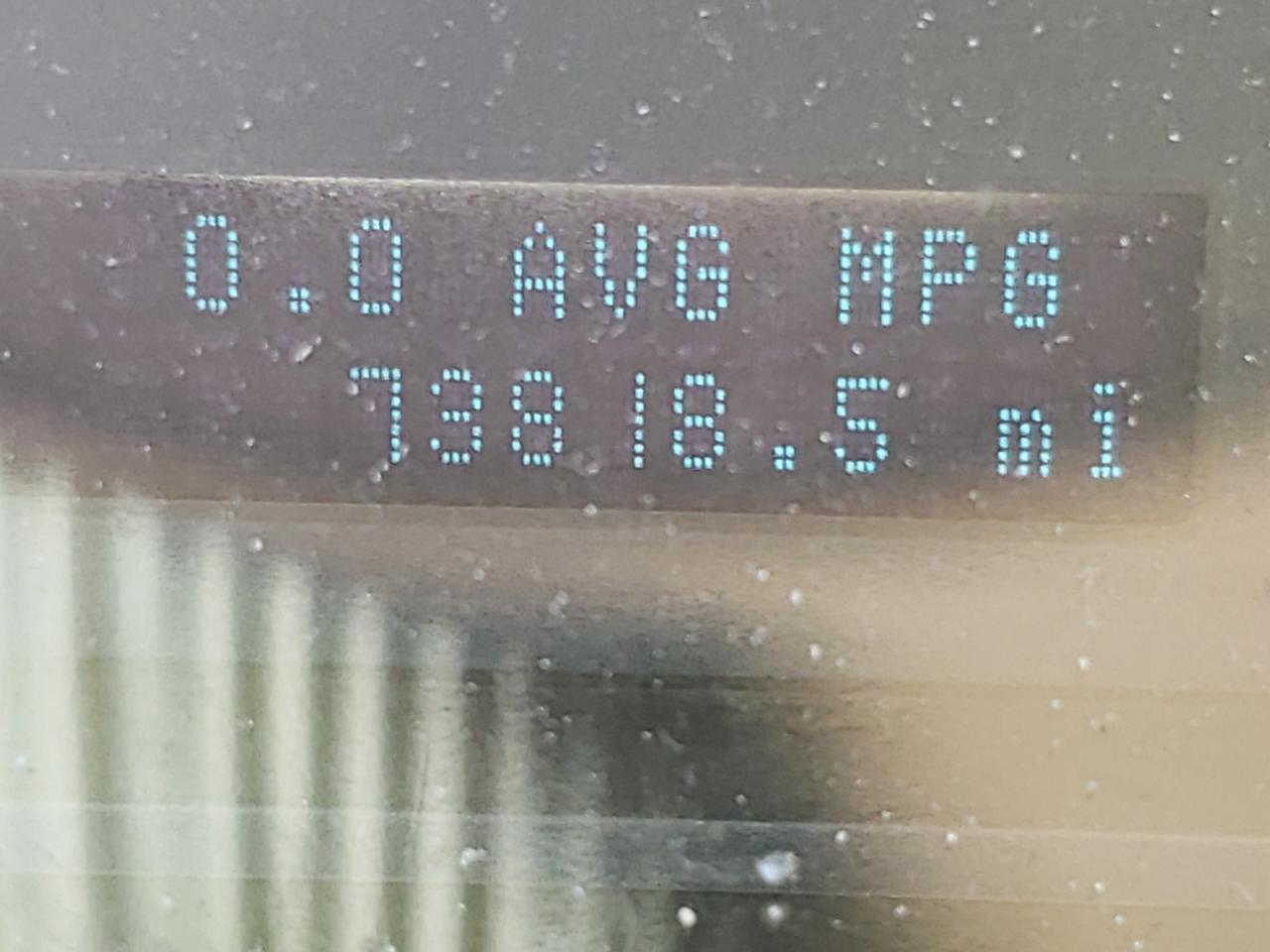 Zdjęcie 8 z aukcji – 2011 FORD ESCAPE LIM z VIN 1FMCU0EG1BKB29133