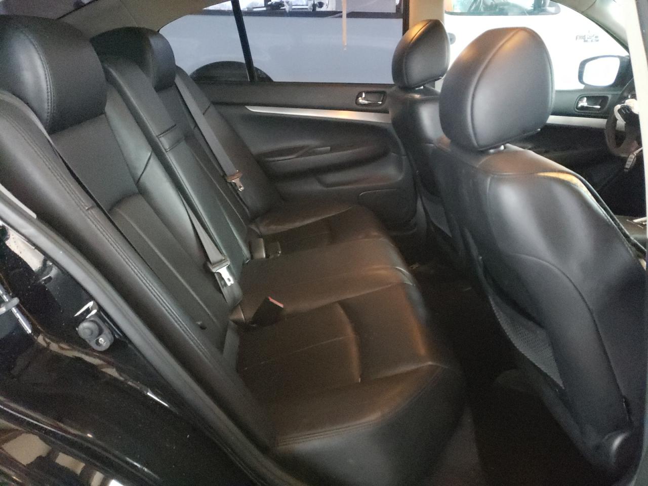 Photo 6 from auction – 2012 INFINITI G37 BASE with VIN JN1CV6AP2CM621785