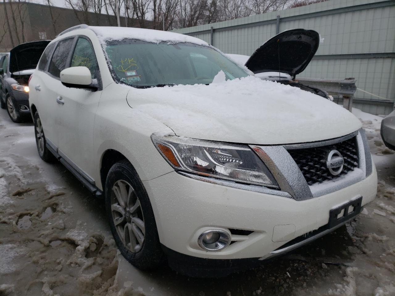 NISSAN PATHFINDER 2015 with VIN 5N1AR2MM2FC674334 - Photo from auction