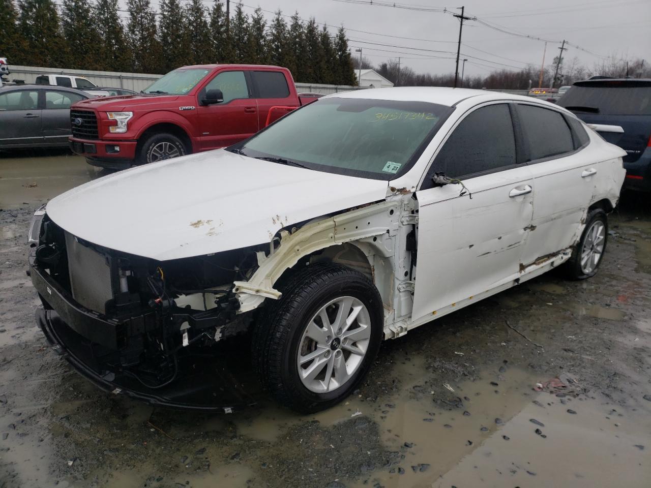 Photo 2 from auction – 2018 KIA OPTIMA LX with VIN KNAGT4L35J5216673