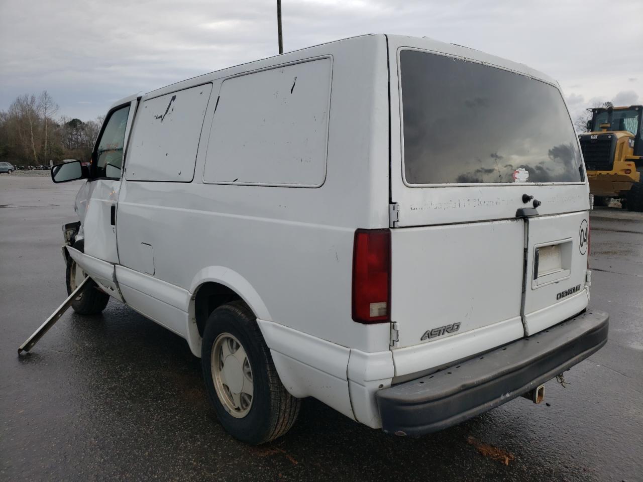 Photo 3 from auction – 2000 CHEVROLET ASTRO with VIN 1GNDM19W9YB178953