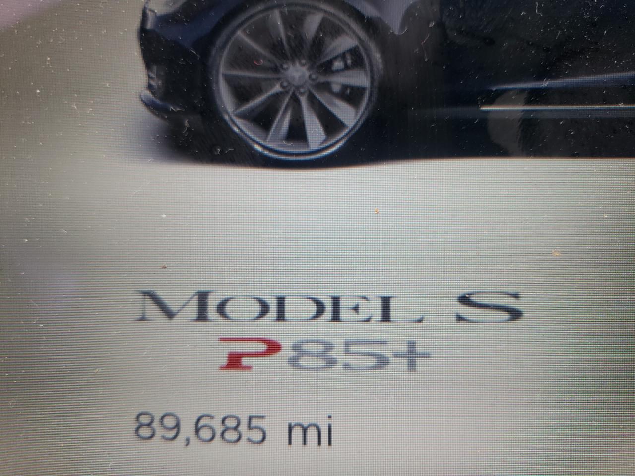 Photo 8 from auction – 2014 TESLA MODEL S with VIN 5YJSA1H18EFP31714