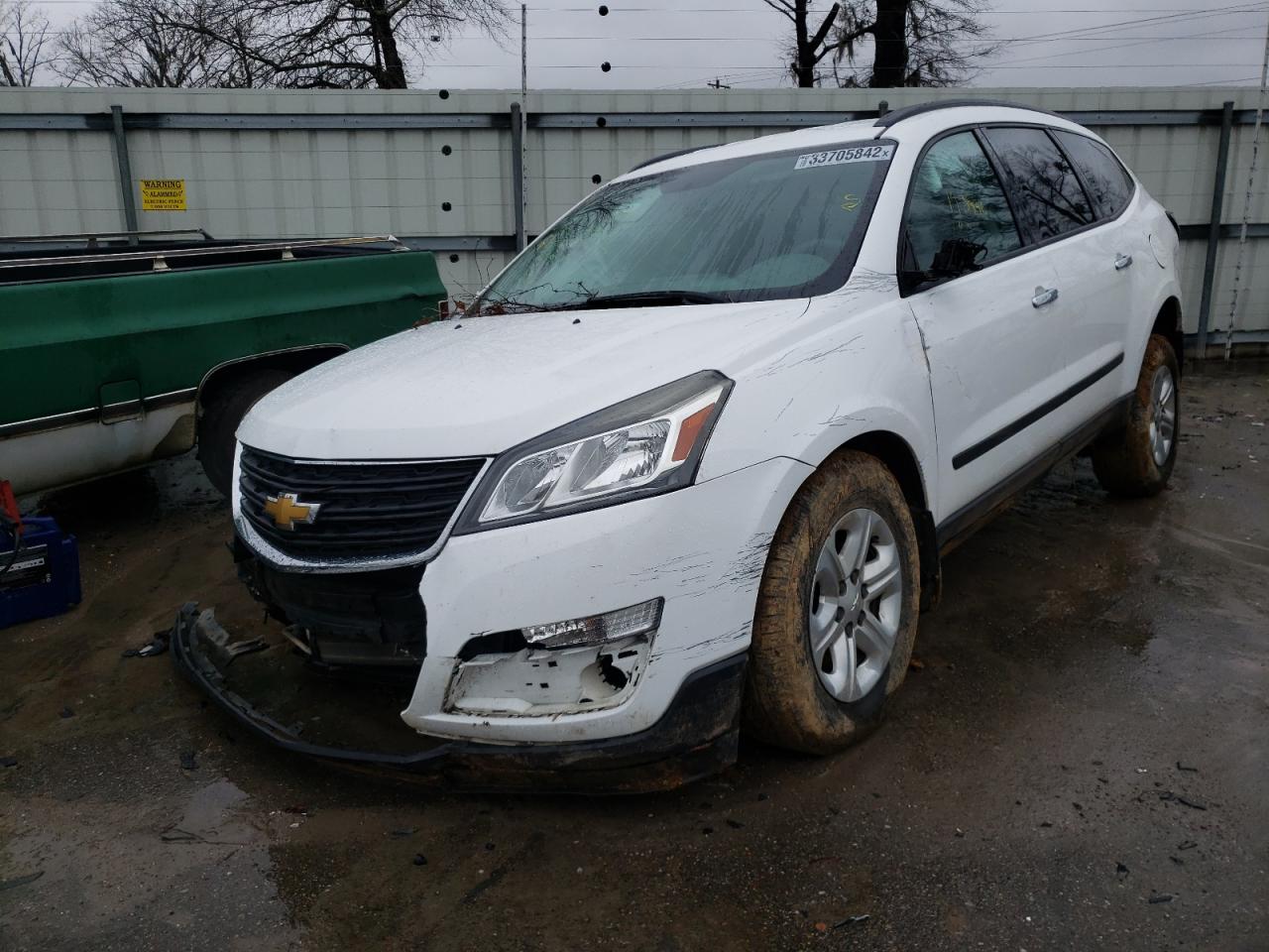 Photo 2 from auction – 2016 CHEVROLET TRAVERSE L with VIN 1GNKRFKD2GJ305285