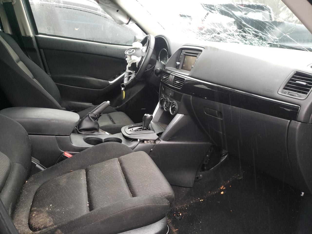 Photo 5 from auction – 2013 MAZDA CX-5 TOURI with VIN JM3KE4CE0D0141740