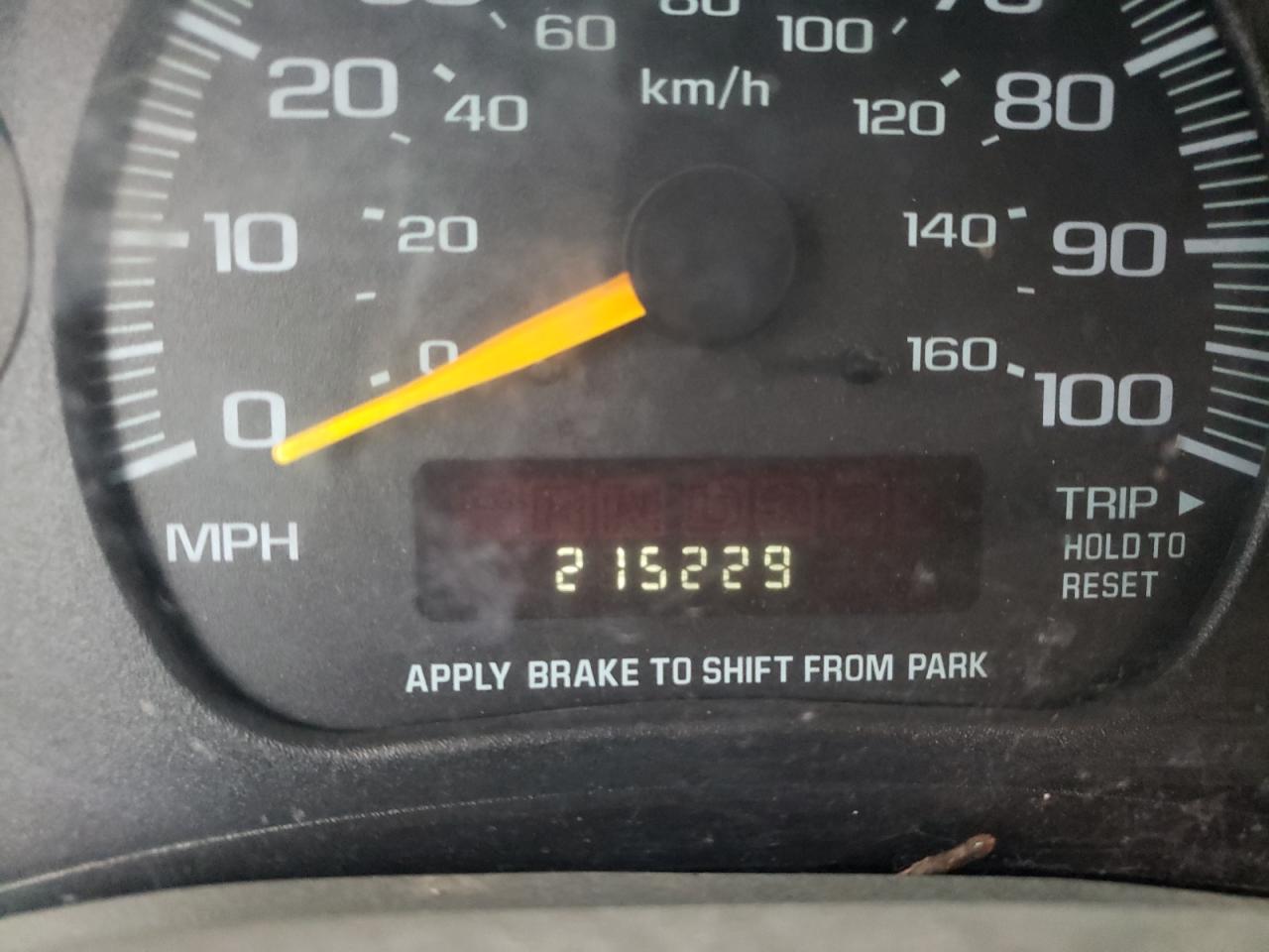 Photo 8 from auction – 2000 CHEVROLET ASTRO with VIN 1GNDM19W9YB178953