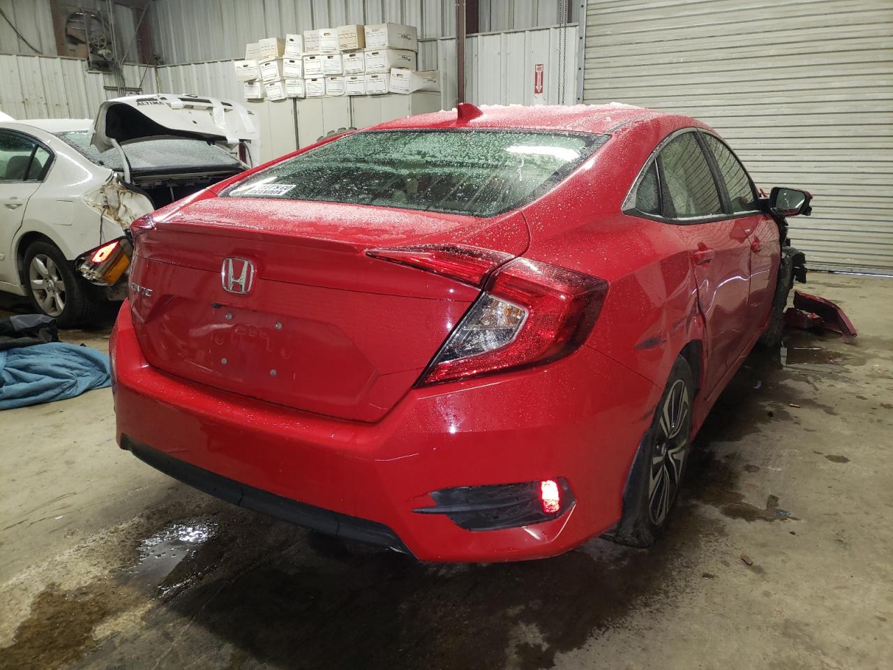 Photo 4 from auction – 2018 HONDA CIVIC EX with VIN JHMFC1F31JX034416